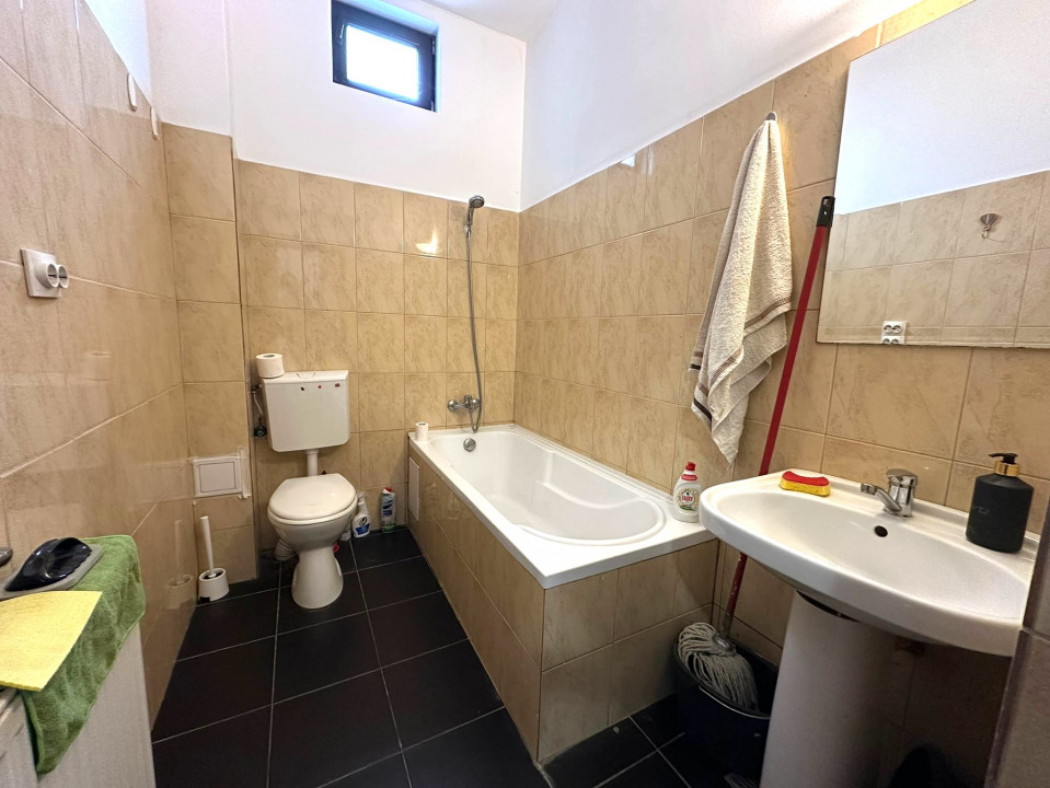 Inchiriere 2 Camere Vitan Mall | centrala proprie | curte | loc parcare