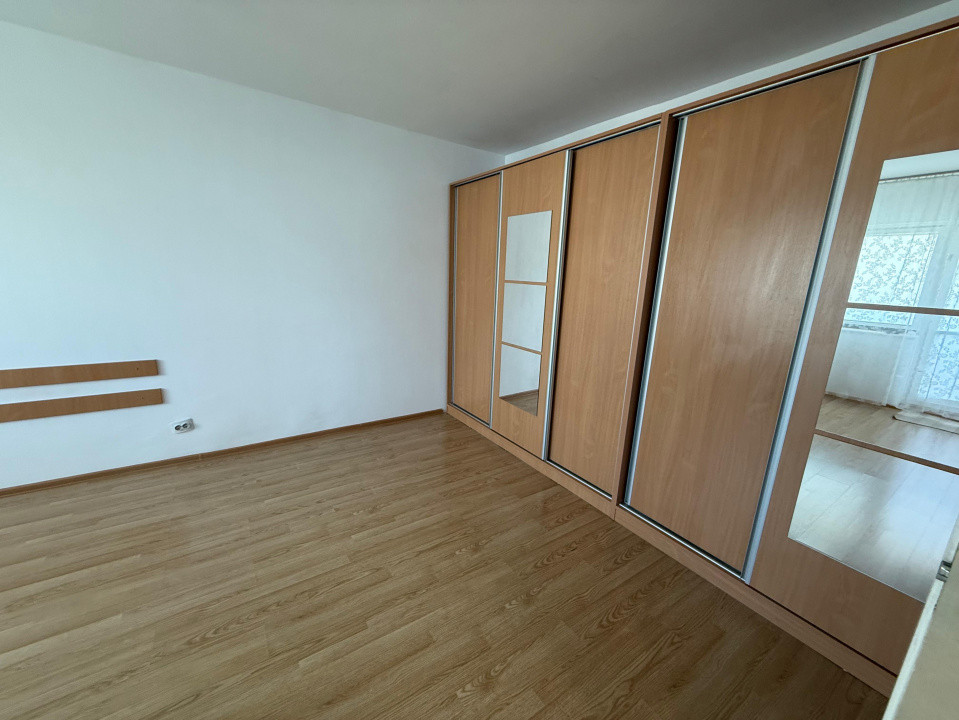 Vanzare Garsoniera cu centrala termica | Mall Vitan | 40 mp