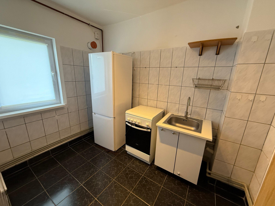 Vanzare Garsoniera cu centrala termica | Mall Vitan | 40 mp