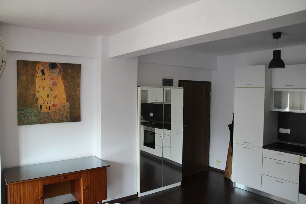 Vanzare Apartament 2 camere Metrou Timpuri Noi | Nerva Traian | 55 mp