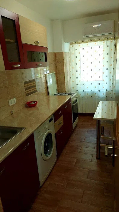 Vanzare Garsoniera Decomandata | Mall Vitan - Foisorului | 37 mp