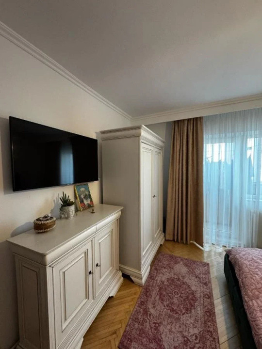 Vanzare Apartament 3 camere | Nerva Traian | 77mp