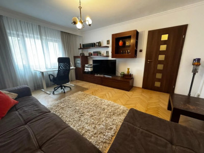 Vanzare Apartament 3 camere | Nerva Traian | 77mp