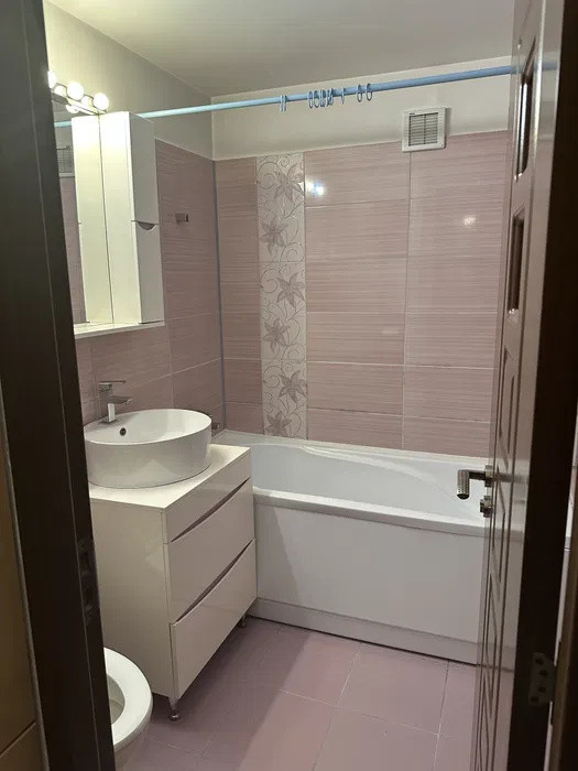 Vanzare Apartament 3 camere | Vitan Kaufland | 66mp | Metrou