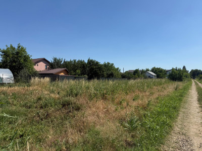 Teren Berceni Primarie 300mp | curent & gaze | Str. Lacramioarei