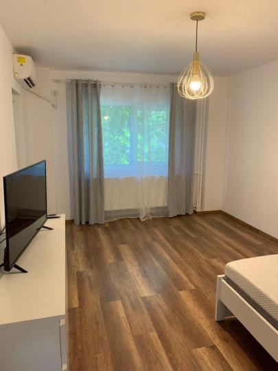Vanzare Garsoniera Modernizata & Mobilata | Vitan | 35mp