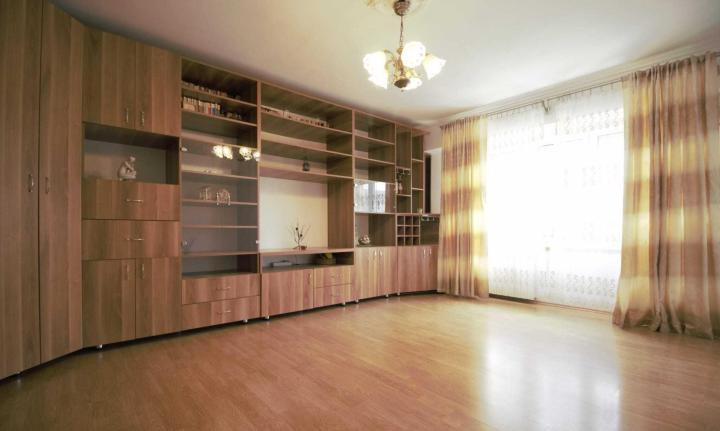 Vanzare Apartament 3 camere | Mircea Voda | 160 mp