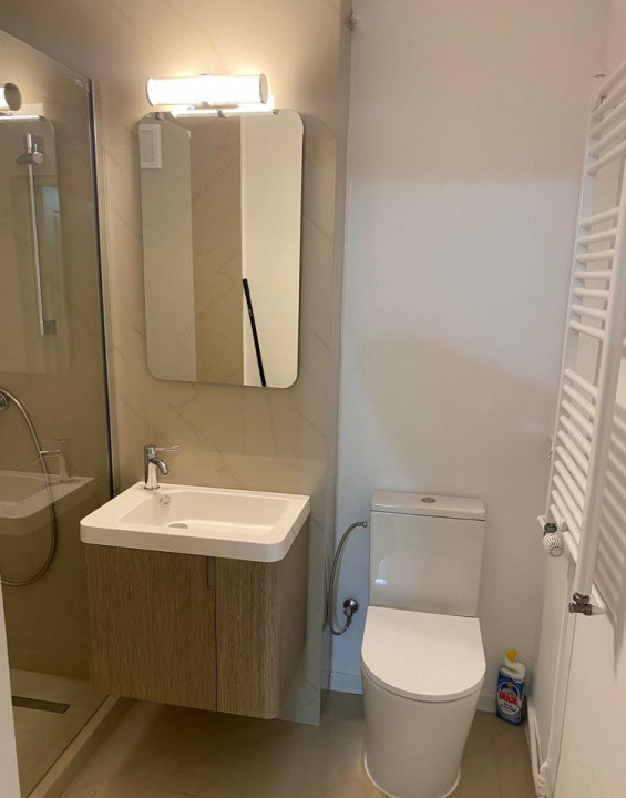 Vanzare apartament 3 camere transformat in 2 | Decebal | 76mp