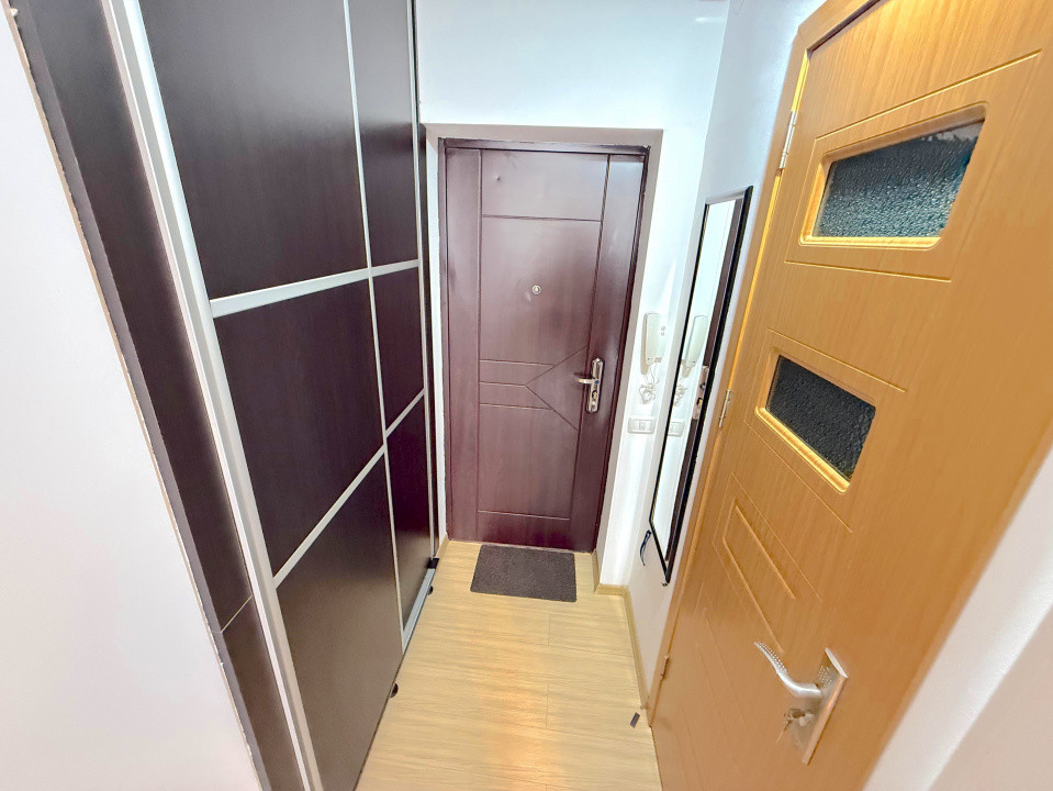 Vanzare Garsoniera Titan 30mp | Metrou Titan / Nicolae Grigorescu