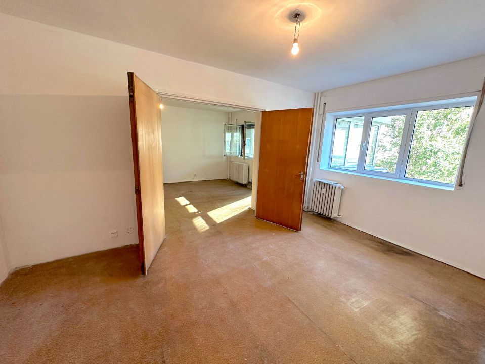 4 Camere 115mp Mega Mall Delfinului | terasa 11mp si boxa subsol 4mp