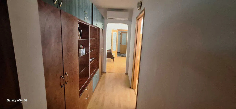 Vanzare apartament 3 camere semidecomandat | Piata Iancului Metrou | 68 mp