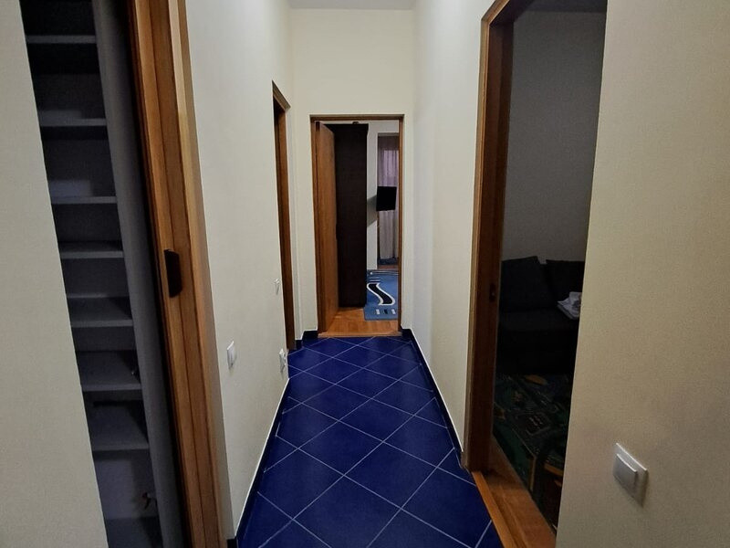 Vanzare Apartament 3 camere semidecomandat | Piata Iancului | 65 mp