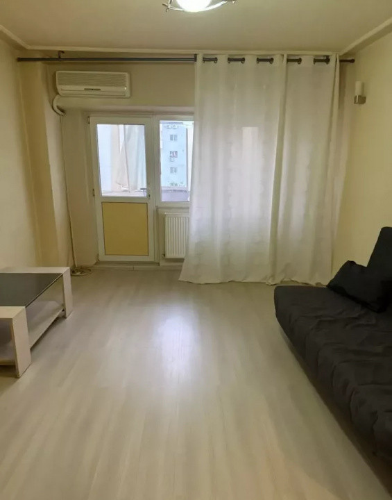 Vanzare garsoniera decomandata | Mall Vitan | 40 mp