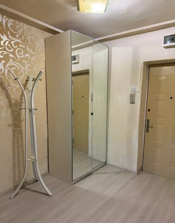 Vanzare garsoniera decomandata | Mall Vitan | 40 mp