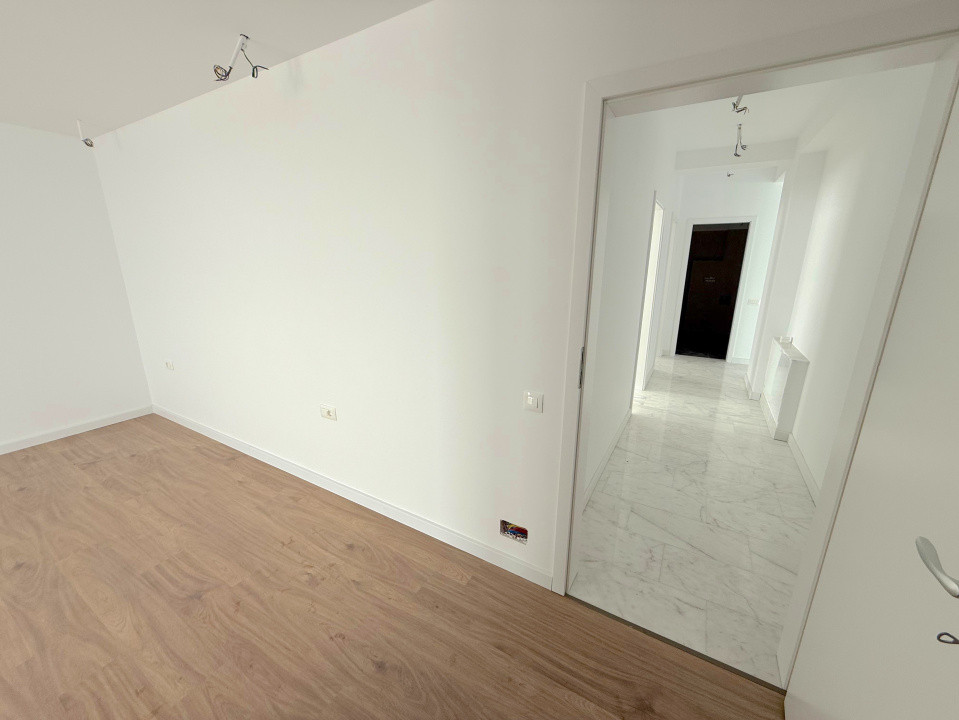 Penthouse 4 Camere cu priveliste panoramica - 244mp | Green Garden