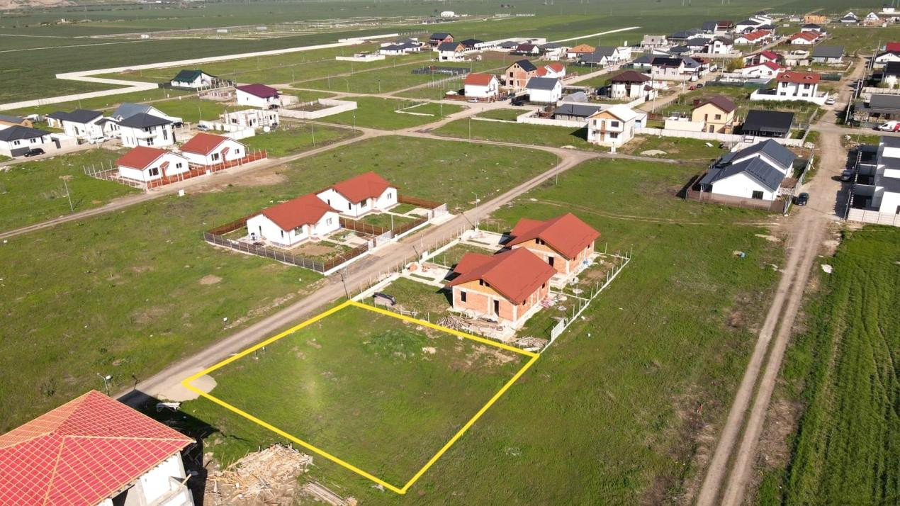 Intravilan 633mp | Deschidere 24ml | bransament curent | Str. Oituz