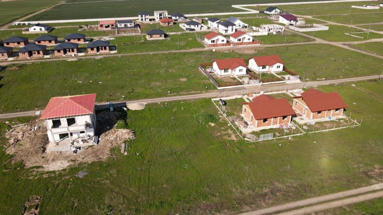 Intravilan 633mp | Deschidere 24ml | bransament curent | Str. Oituz