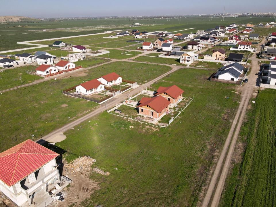 Intravilan 633mp | Deschidere 24ml | bransament curent | Str. Oituz