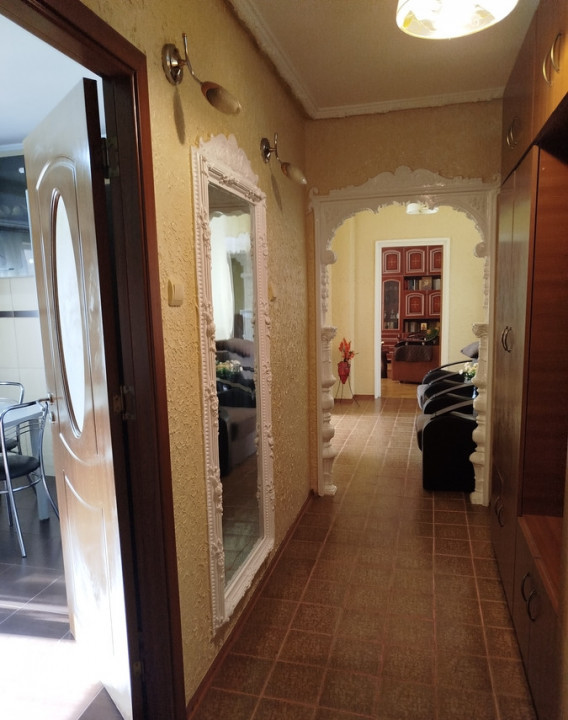 Vanzare 4 Camere Mall Vitan 98mp | Foisorului | Renovat 2024