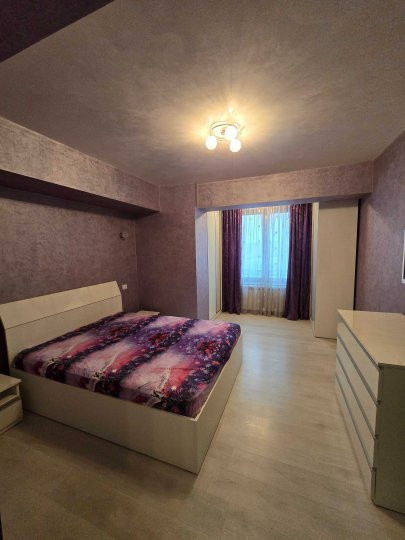 Vanzare 3 Camere Lux Vitan Mall | loc parcare | complet mobilat utilat