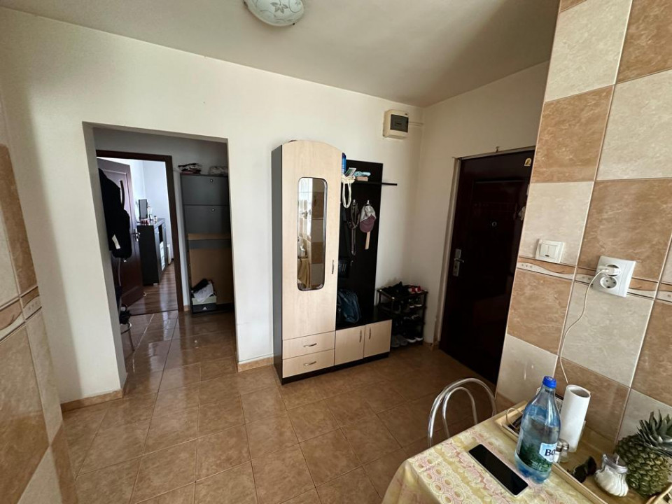 Vanzare 3 Camere Vitan Mall | Hol tip H | 76mp