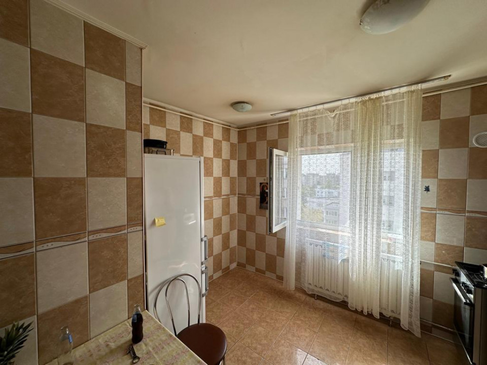 Vanzare 3 Camere Vitan Mall | Hol tip H | 76mp