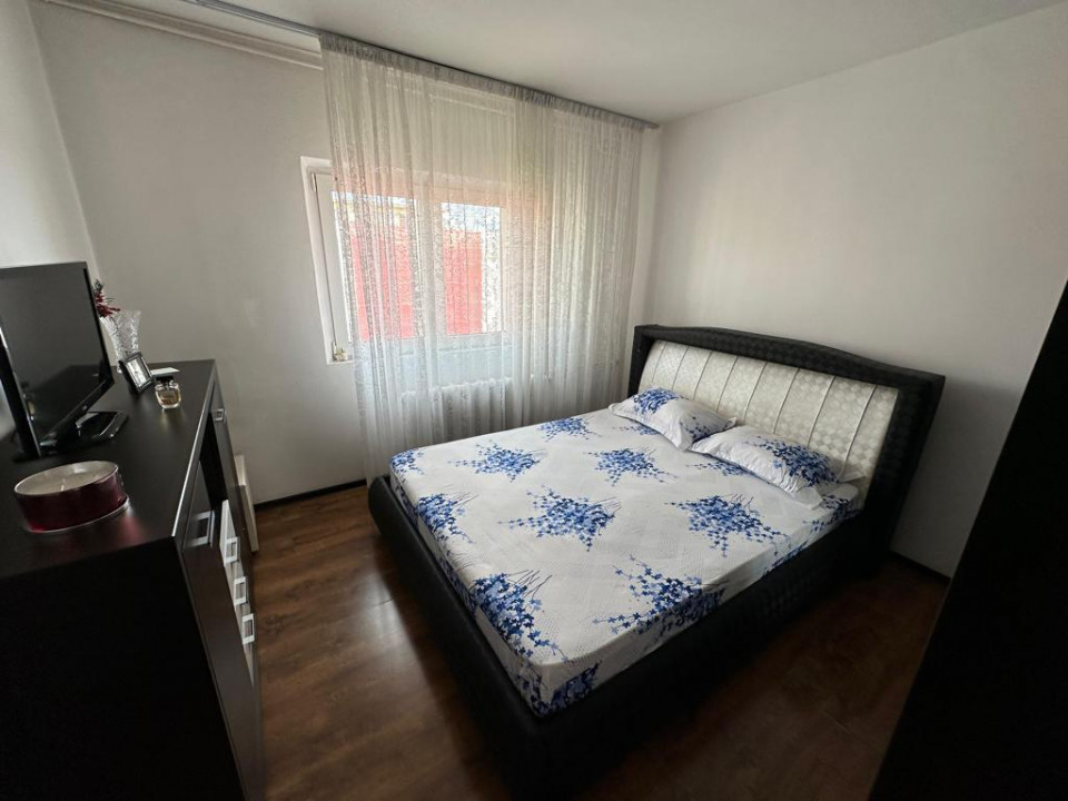 Vanzare 3 Camere Vitan Mall | Hol tip H | 76mp