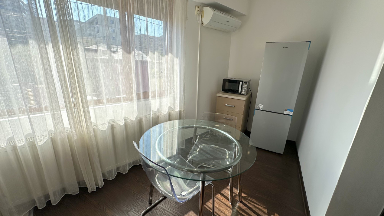 Vanzare 2 Camere Modern Mobilat & Utilat | centrala termica | bloc 2008