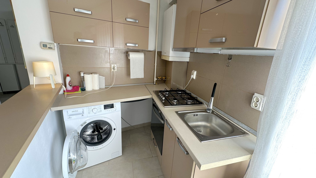 Vanzare 2 Camere Modern Mobilat & Utilat | centrala termica | bloc 2008