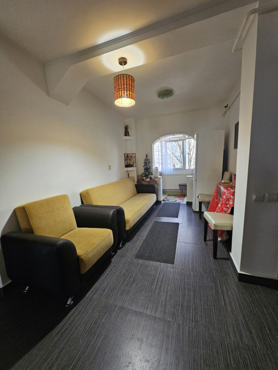 Apartament 2 camere decomandat, etajul 2!